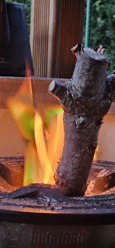 Feuerstelle im Raketenofen